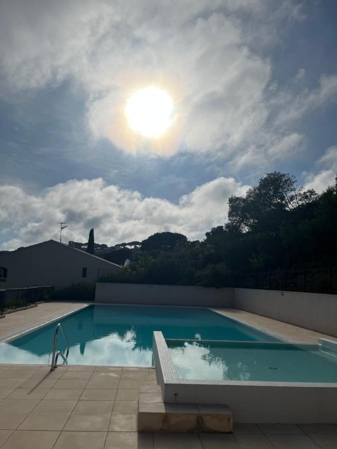 Vue Avec Balcon *